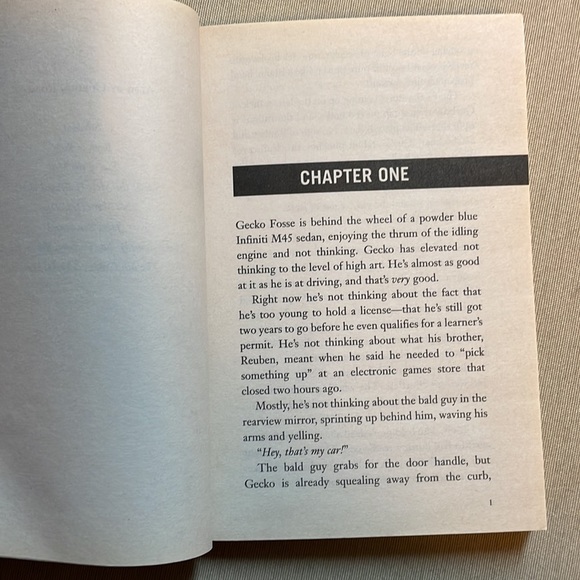 📚2/$6  The Juvie Three - Picture 8 of 12